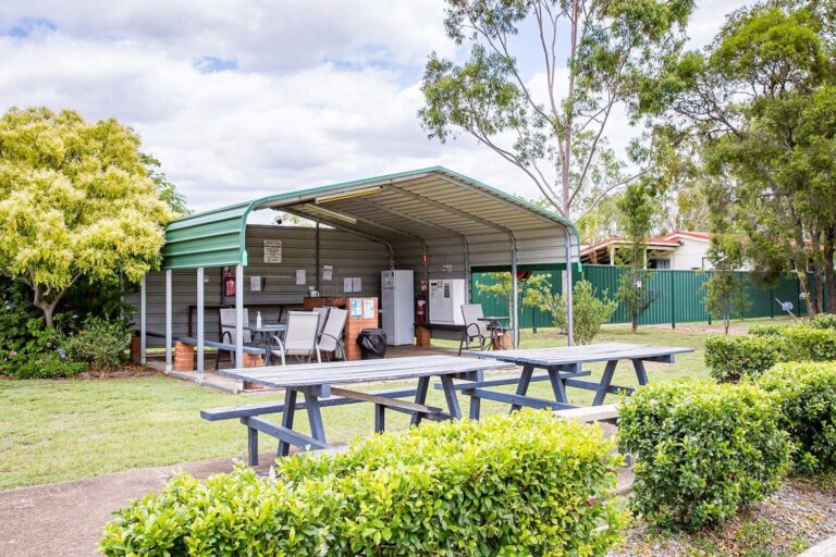 camp kitchen 5 1500x1000 1 768x512